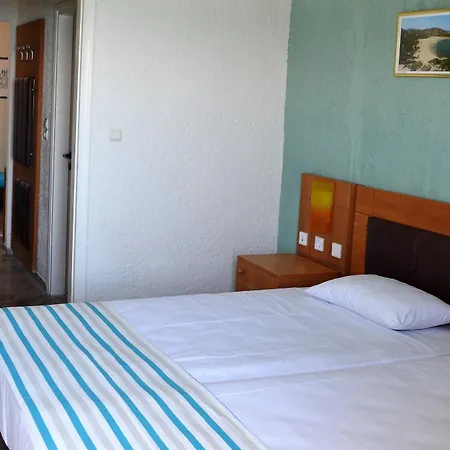 Sunset Hotel 3*