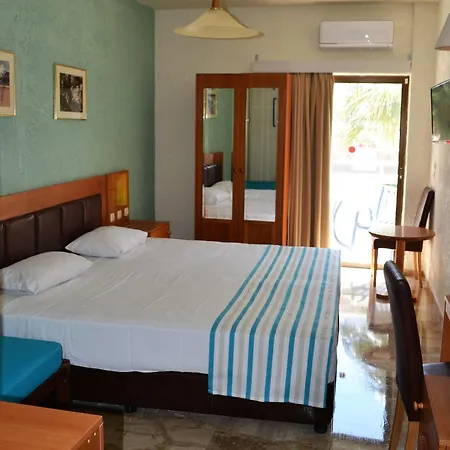 Sunset Hotel 3*
